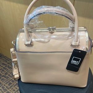 Ladies cream tote purse new beautiful